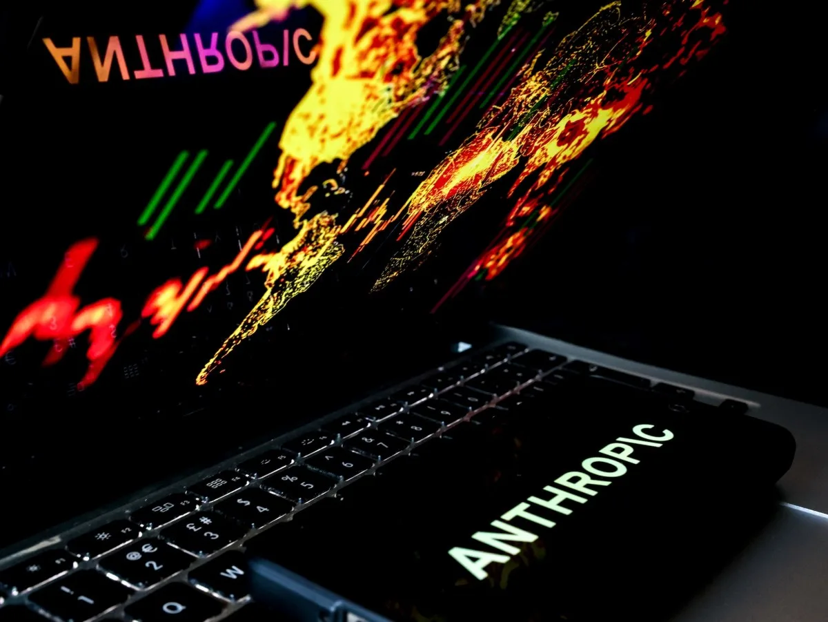 anthropic to cao alibaba va moonshot ai trich xuat trai phep du lieu tu claude