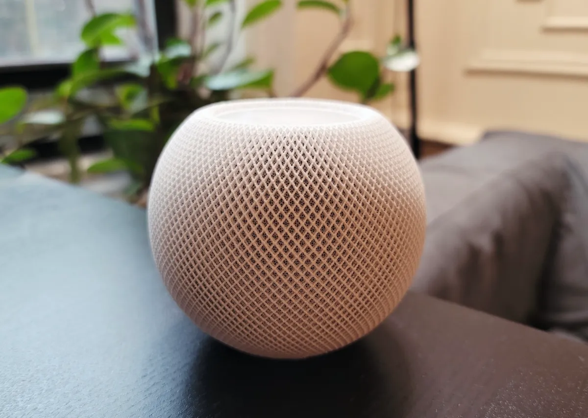 apple sap ra mat thiet bi dieu khien nha thong minh homeview tich hop siri va chip a18