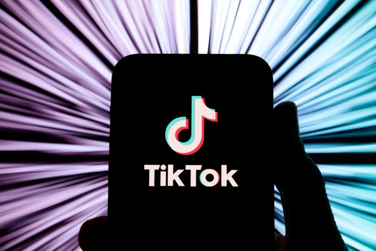 tiktok ra mat tro ly ai mua sam va tinh nang thanh toan mot cham